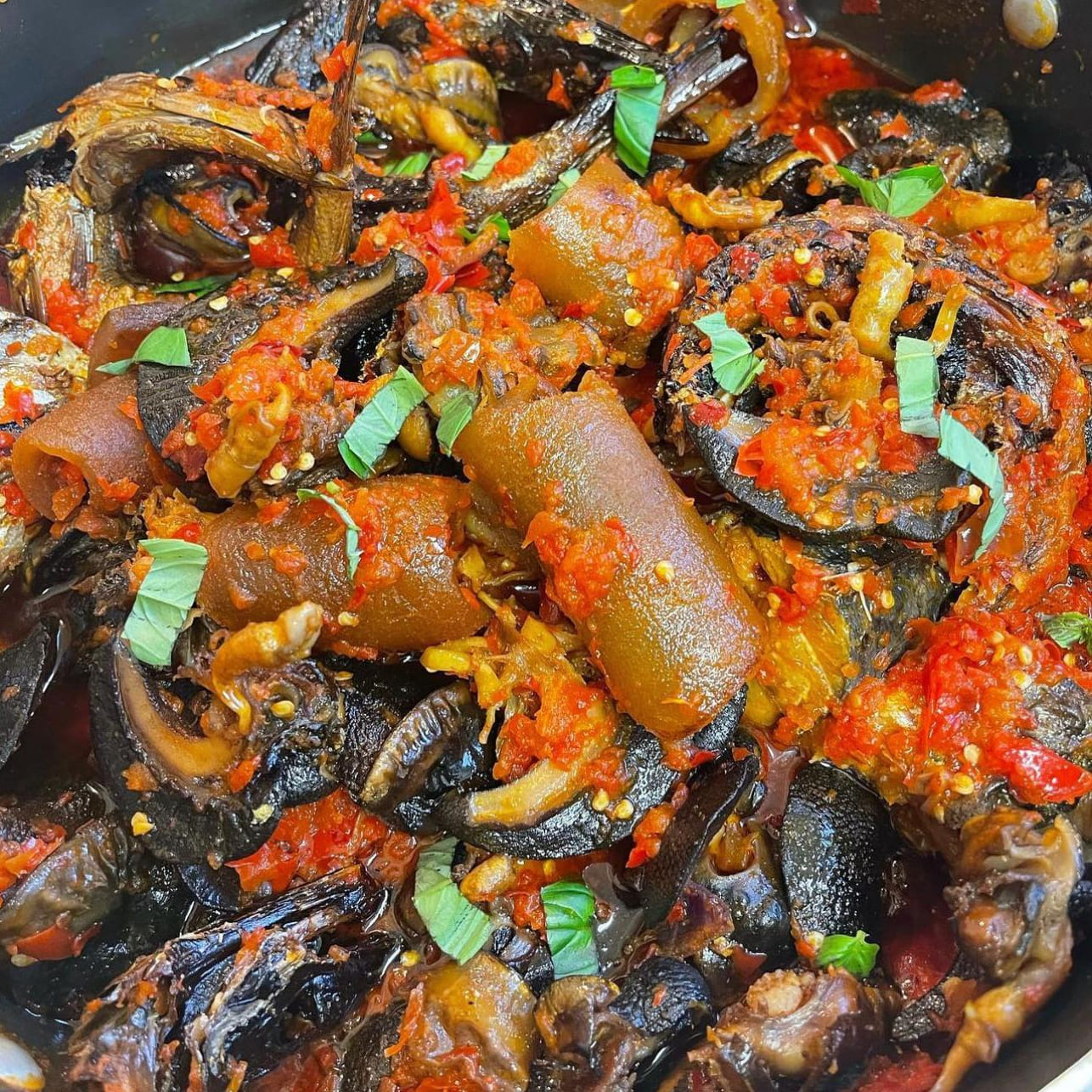 Peppered ponmo, snail and smoked panla sauce – Teefah's Kitchen